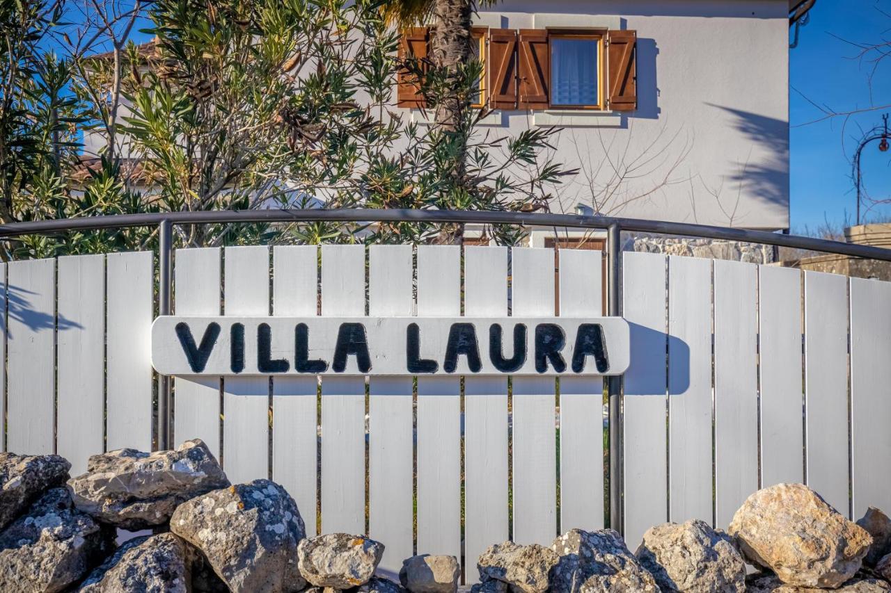 Villa Laura Vrh  外观 照片
